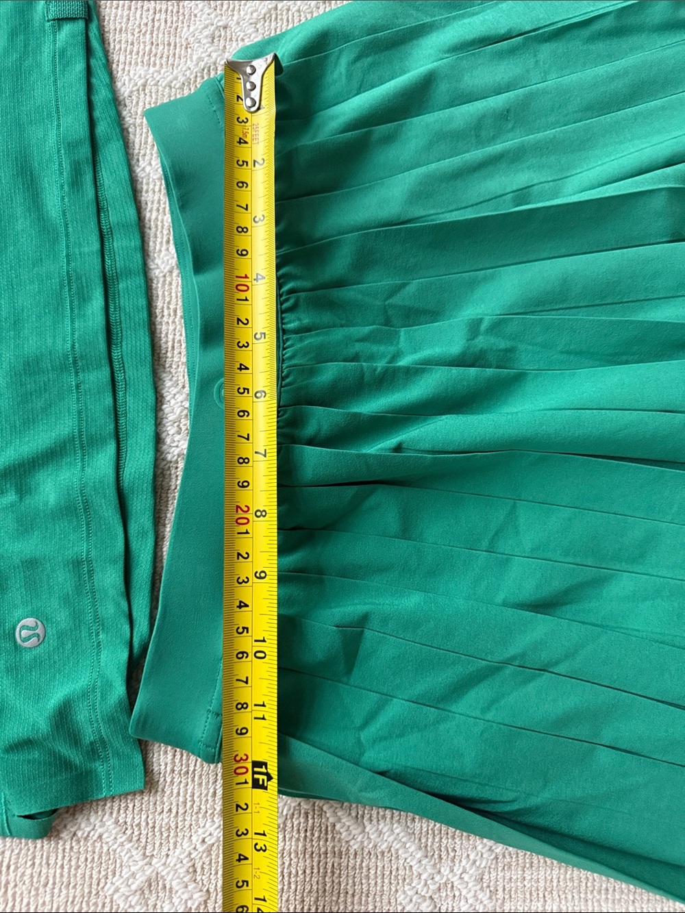 lululemon athletica green Pleated Tennis Skirt and Crop Tank Set - Picture 4 of 6